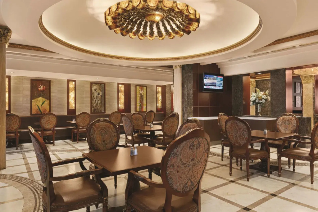 Radisson Hotel Toronto Airport West