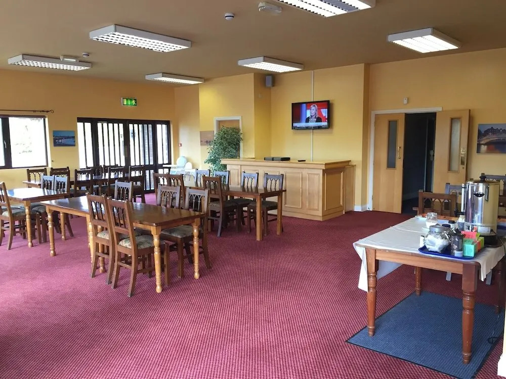 Rosslare Port Lodge