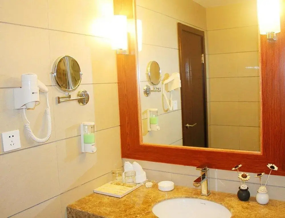 Starway Hotel