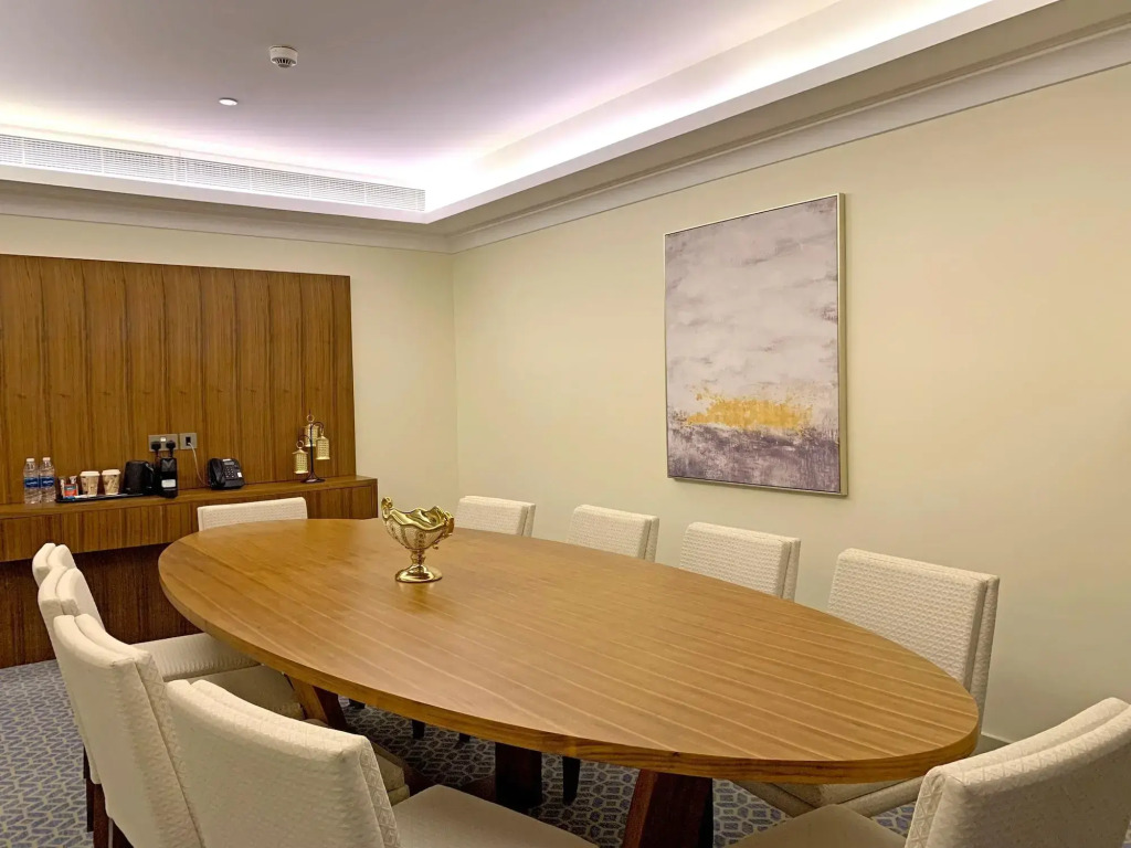 Grand Swiss-Belhotel Waterfront Seef