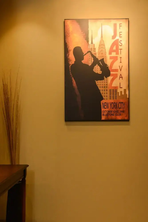 FM Luxury 2-BDR Apartment - Jazzy
