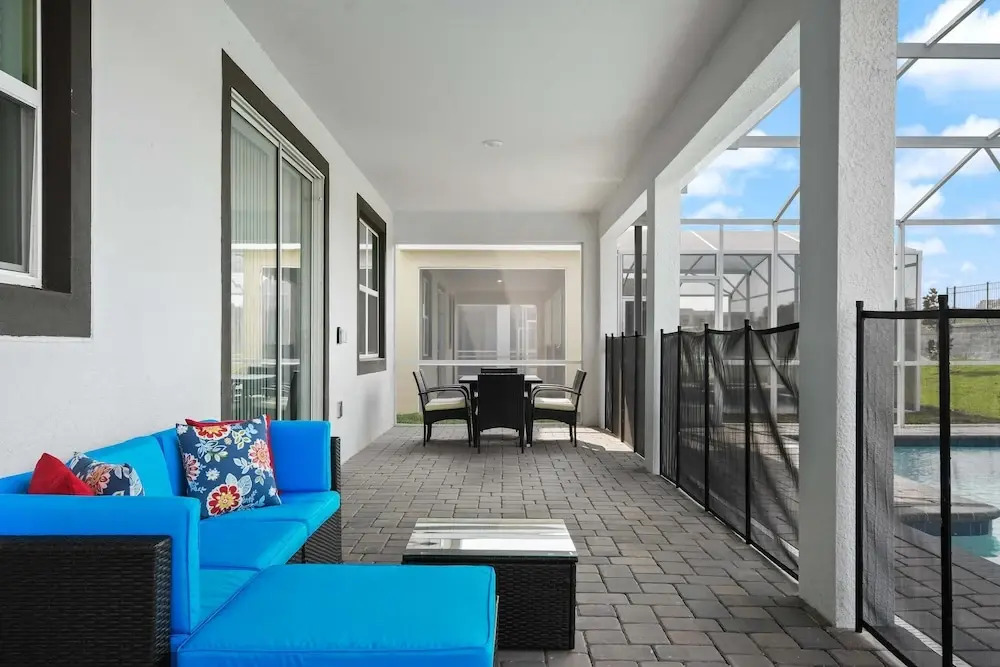 Striking Disney Themed10br Pool/spa/game Room
