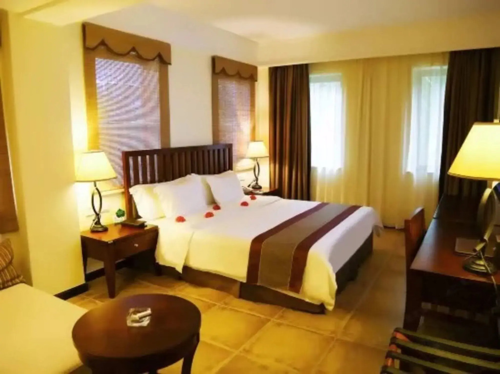 Yuhuayuan Sea View Hotel