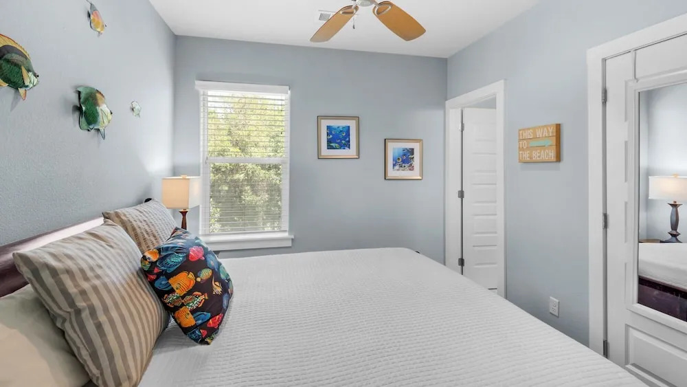 Blue Mountain Beach - Sleeps 12 - Steps From Pool