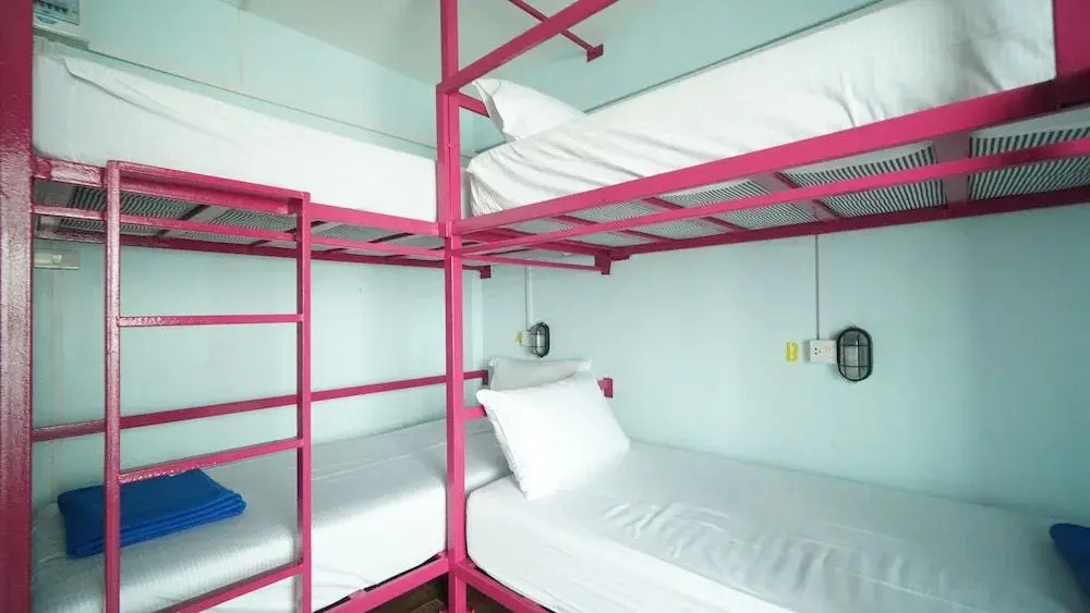 Slumber Pool Party Khao San