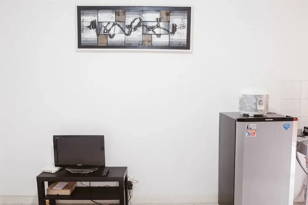Comfort Stay Studio Room @ Green Palace Kalibata Apartment