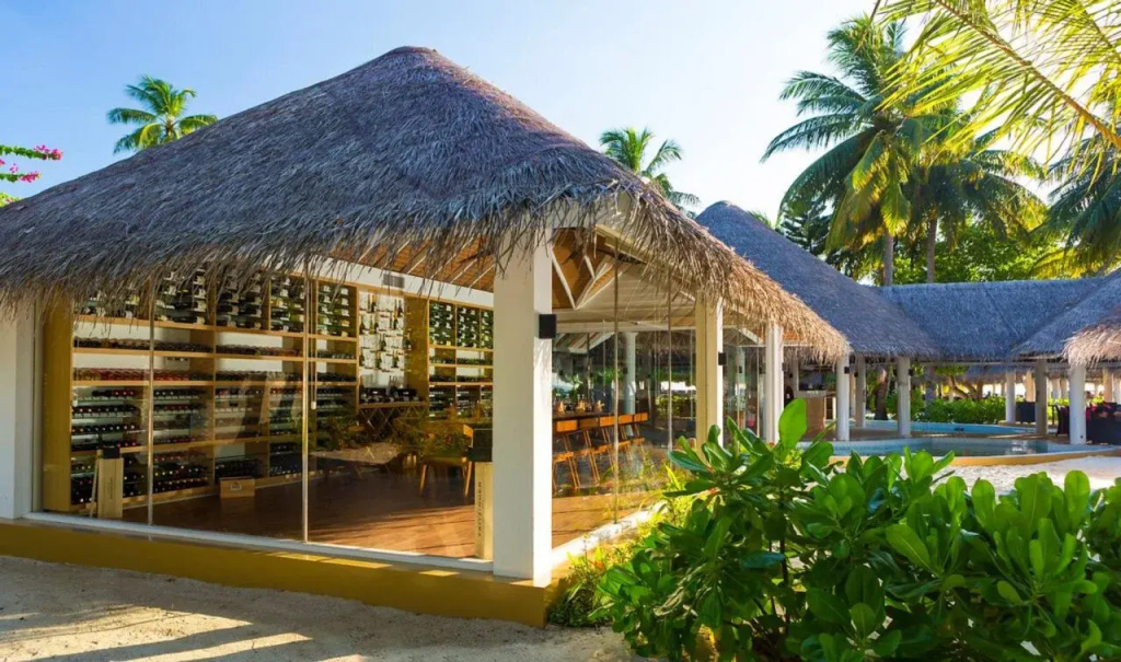 Sun Siyam Vilu Reef - 24 Hours All-Inclusive Dine-Around with Complimentary Return Trip