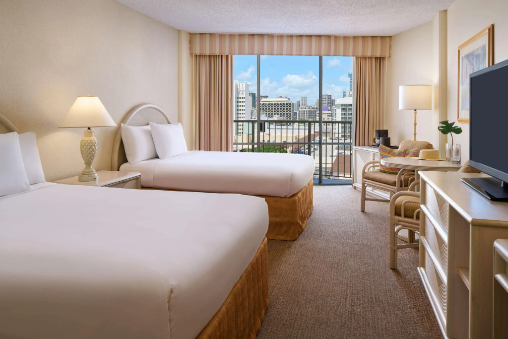 OUTRIGGER Waikiki Paradise Hotel