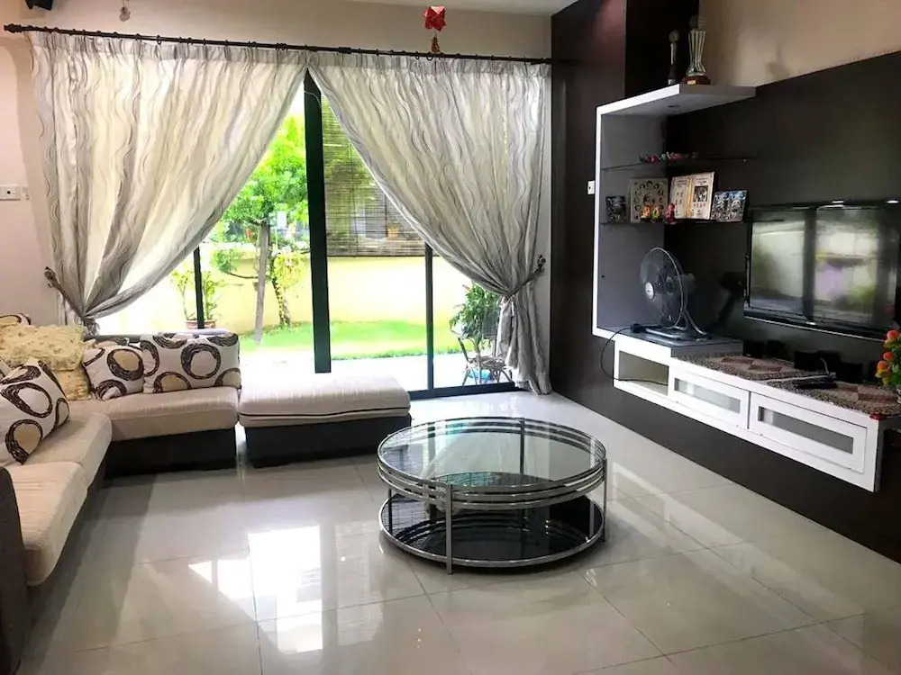 Palm Villas