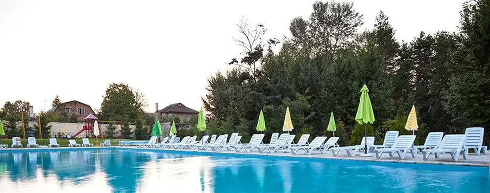 Safari Hotel