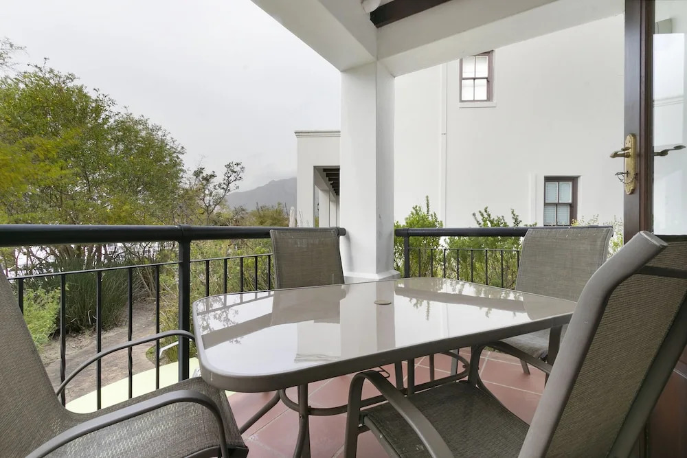 Winelands Golf Lodges 26