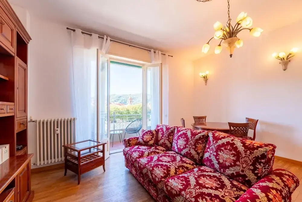 Spring Apartment by Wonderful Italy