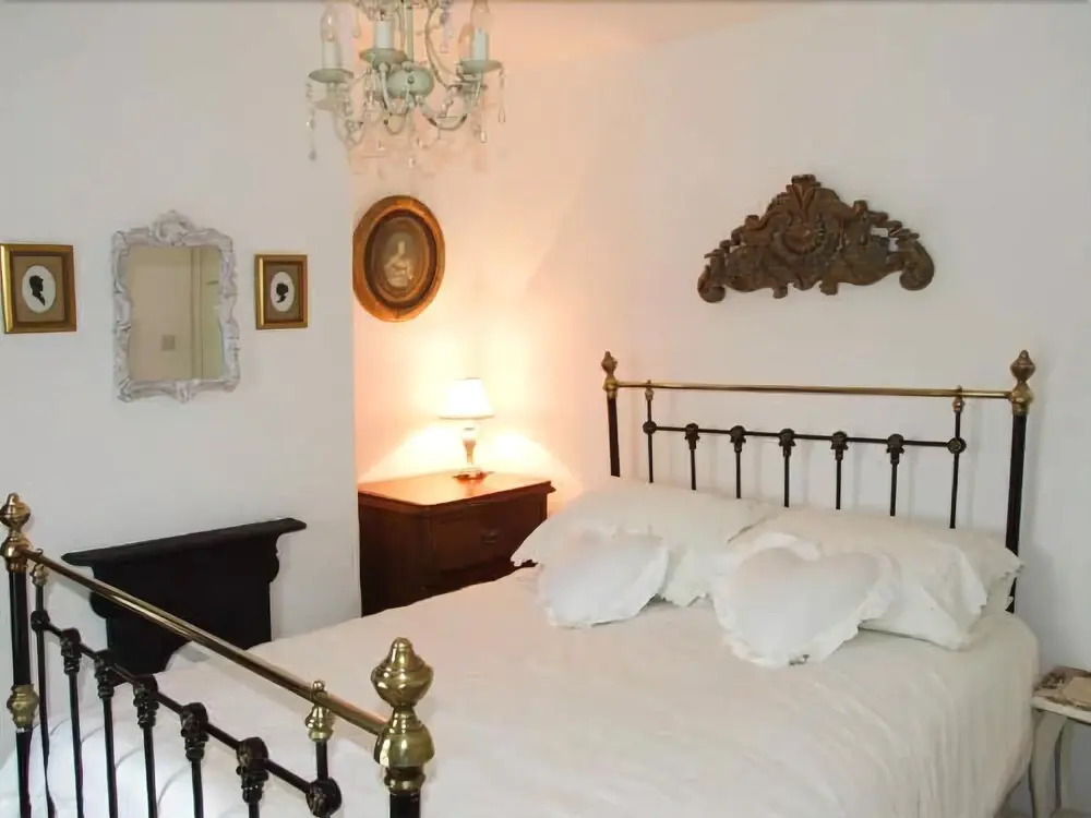 4 Ecclesbourne Cottages