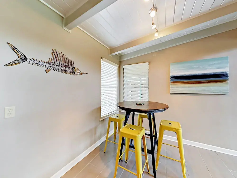 1804 Picton Lane Home 2 Bedrooms 2 Bathrooms Home