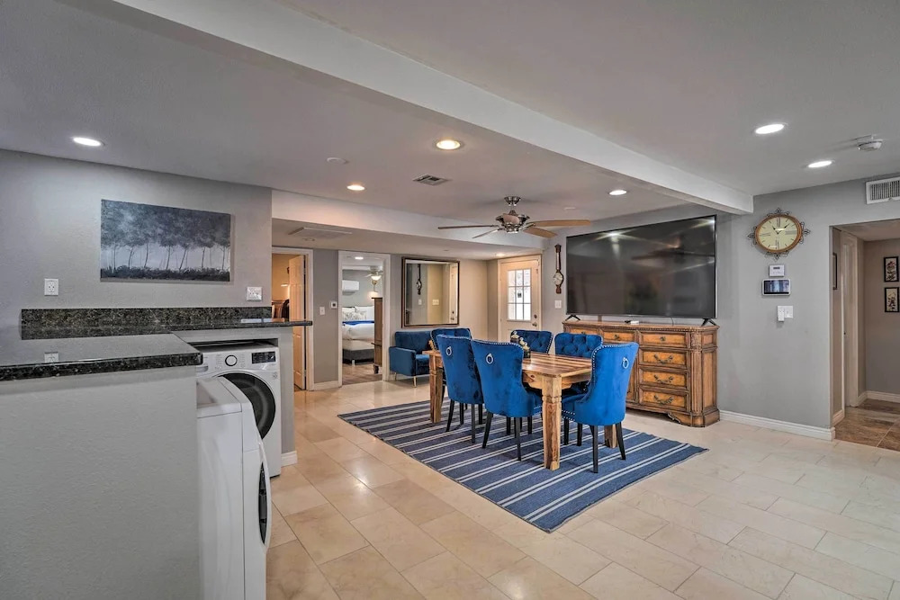Home w/ Private Pool - Near Las Vegas Strip