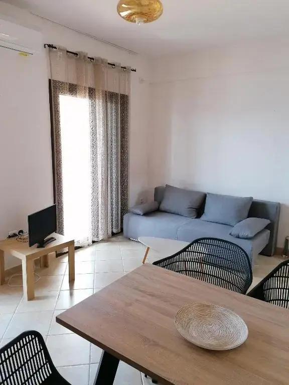 Alexis Apartments