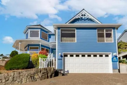 Victorian By The Sea