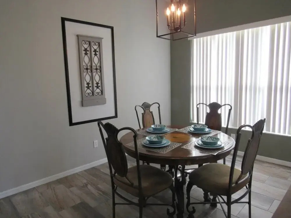 5 BED Pool Home ON Gated Community