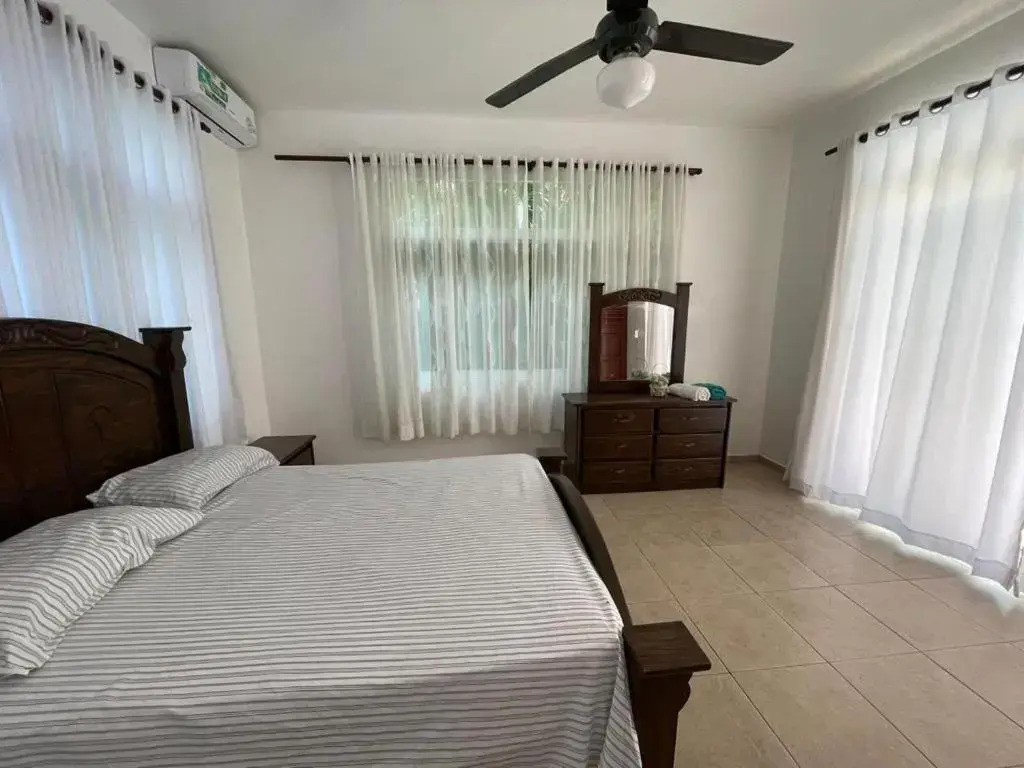 Villa For Parties And Meetings
