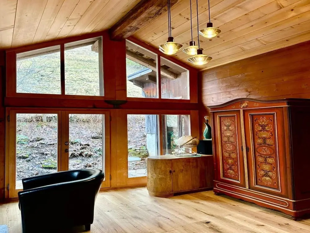Chalet in Rougemont Near Ski Slopes