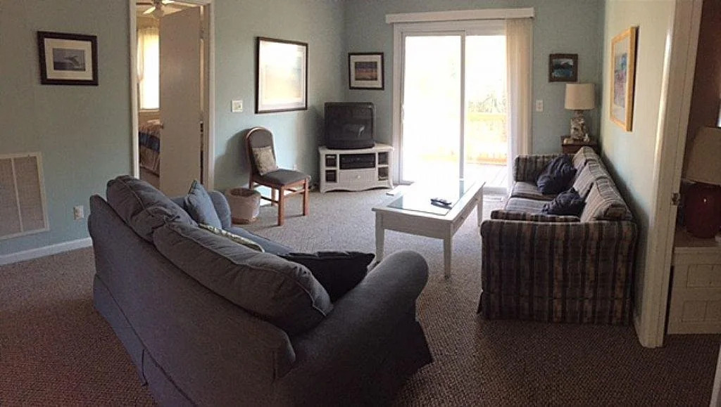Harbor Acres