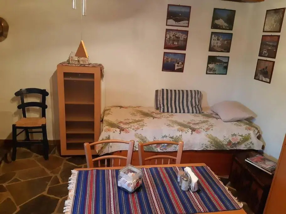 Kouros Villa!