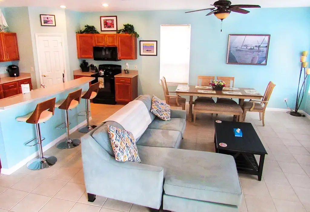 4-Bed Villa with Aquatic Themed Pool & Poolside TV, Kissimmee, US