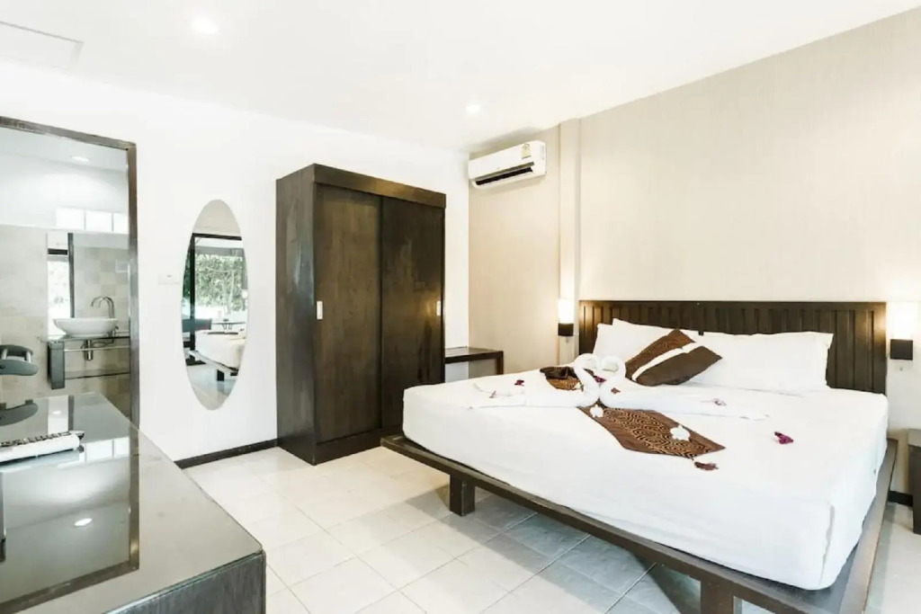 Bangrak Samui Beach Resort