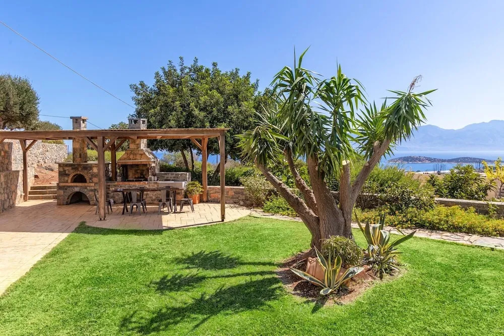 Villa Friends private pool sea view