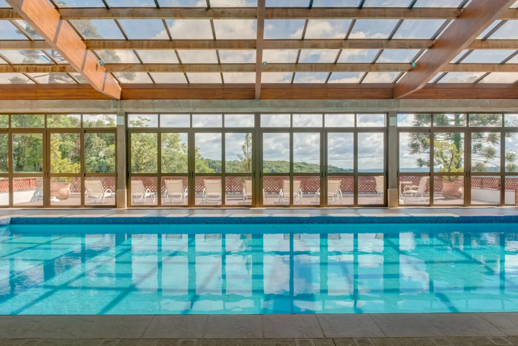 SKY BORGES HOTEL - Flats de Luxo no Centro de Gramado - RS