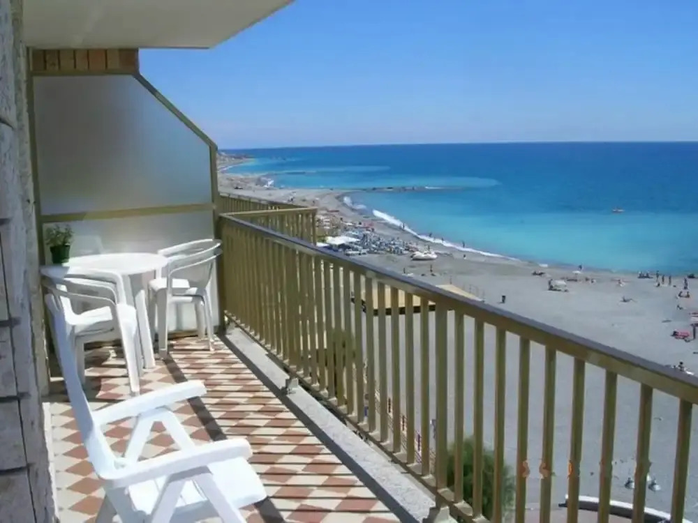 Gaiavacanze Beach Apartment