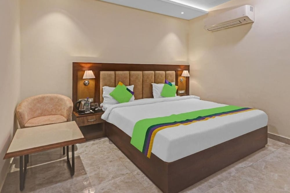 HOTEL HEAVEN GRAND