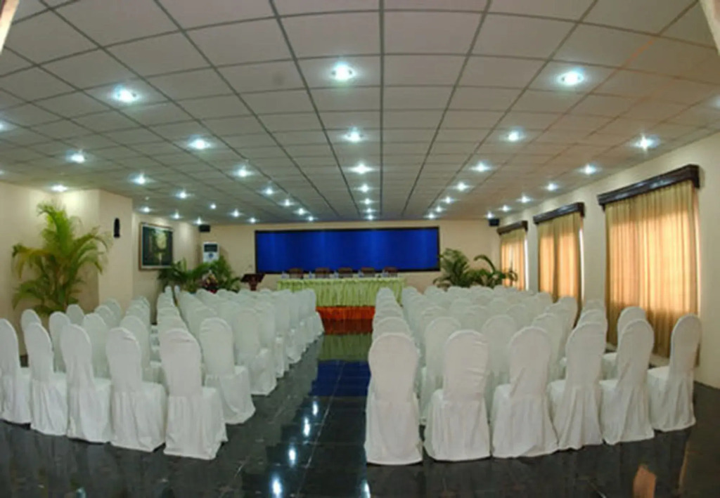 Monoreach Angkor Hotel