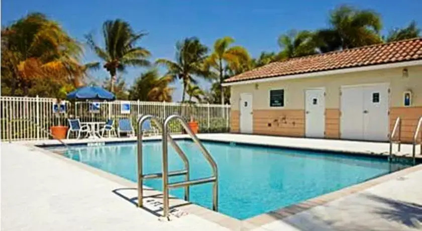 Homestead Studio Suites Miami Airport Doral