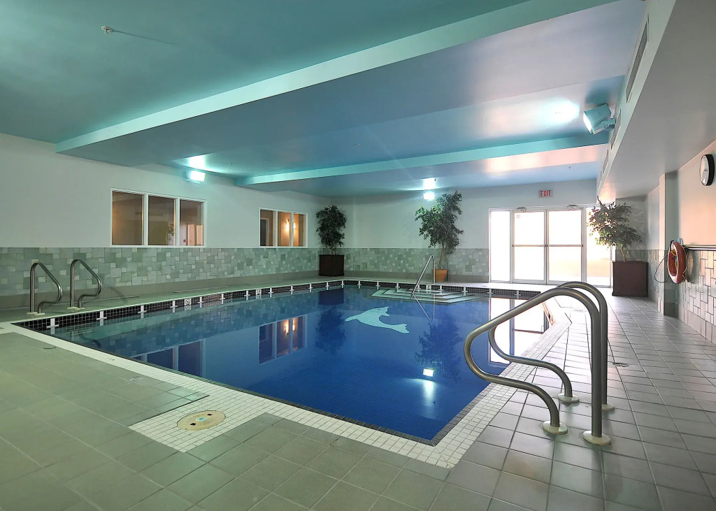 Hampton Inn & Suites by Hilton Calgary-Airport