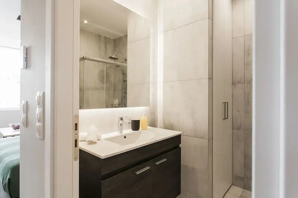 Wyz Attiki Aparthotel