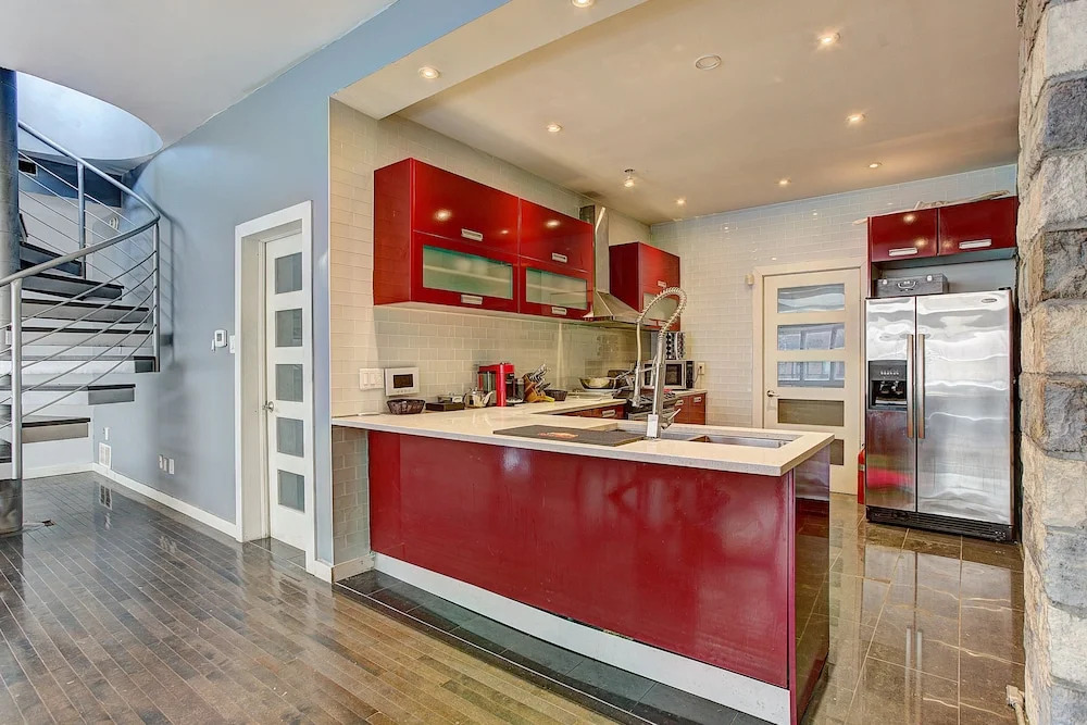 Destination Stays - LOFT HOUSE Quartier des Spectacles
