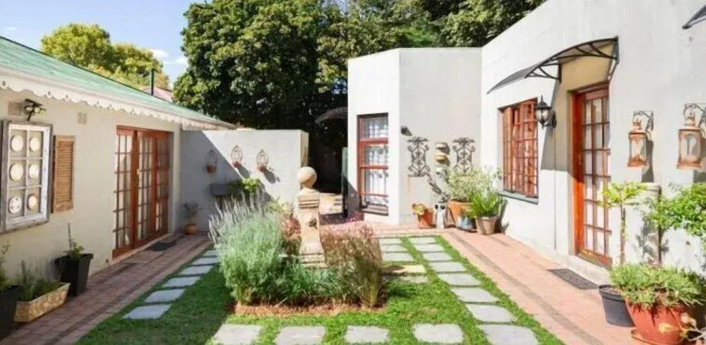 BougainVillas