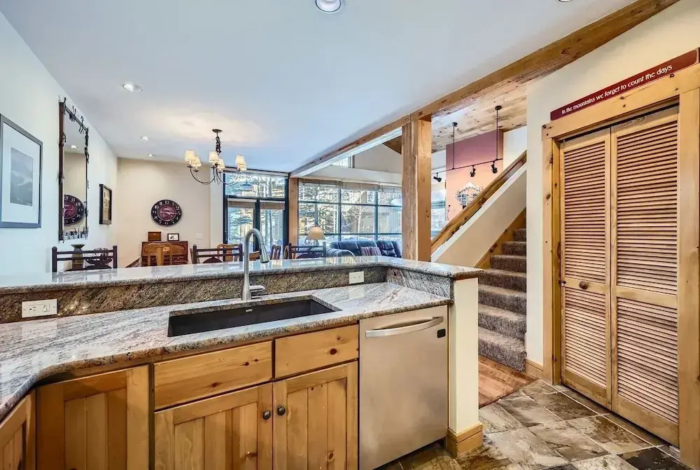 8712 Ski Tip Townhomes 3 Bedroom Townhouse