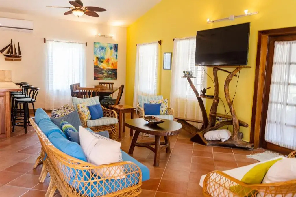 Caye Casa