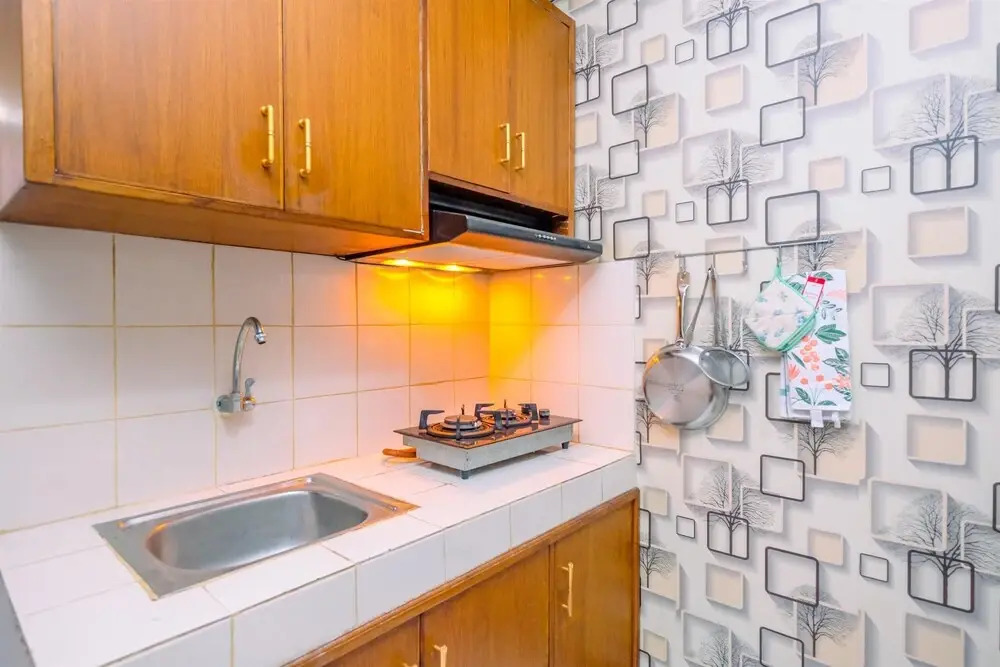 Cozy Living and Comfortable 2BR at Lagoon Bekasi Town Square Apartment By Travelio