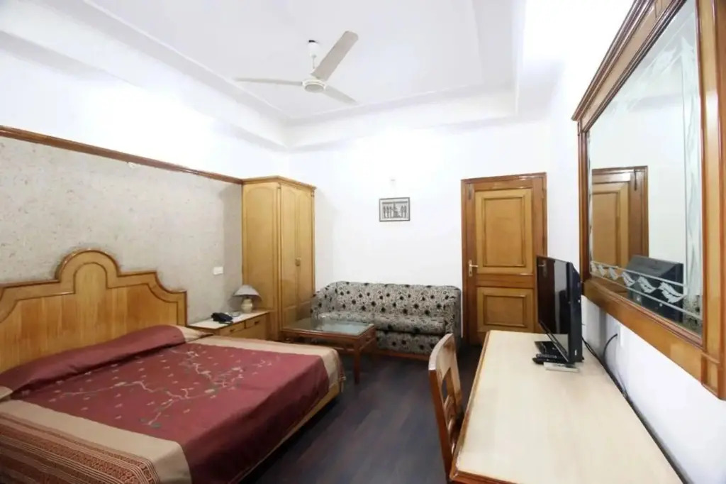 Hotel Kochar International