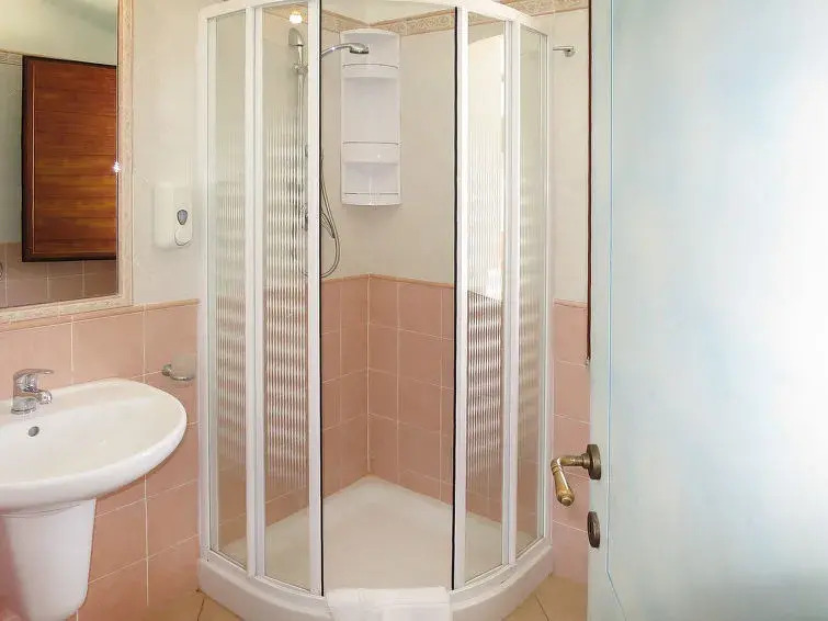 Rejna Residence Hotel