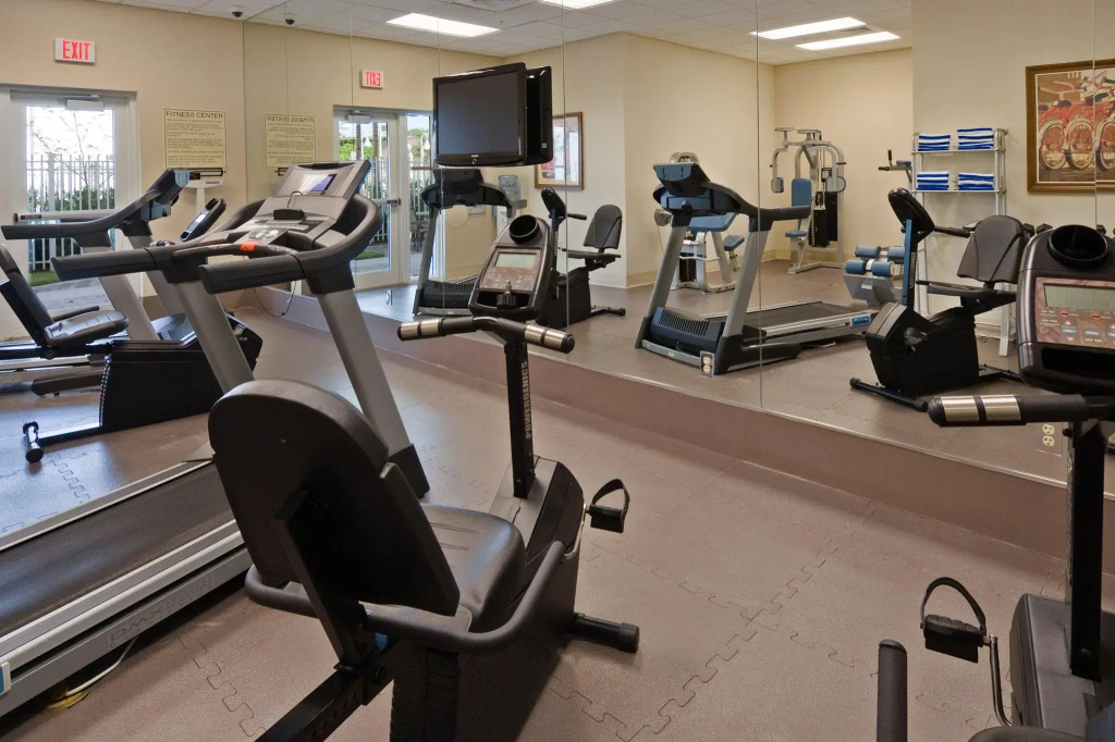 Holiday Inn Express & Suites Miami Kendall by IHG