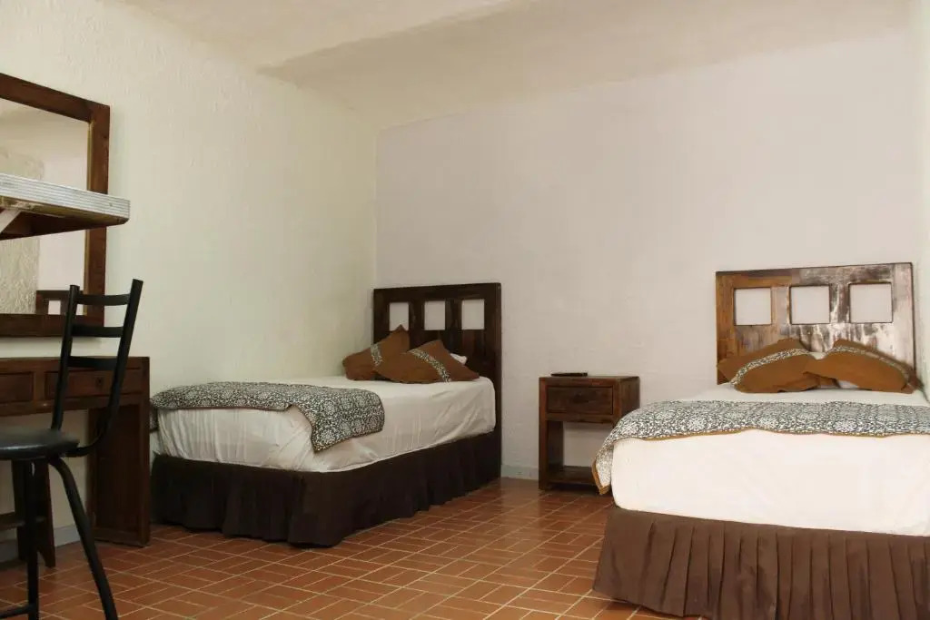 Estudio 13/ dos camas/ Chapalita