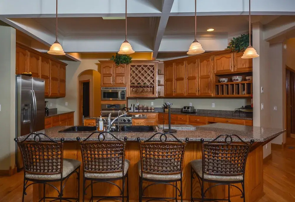 The West Wing 5 Bedroom House