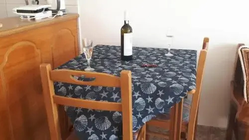 Aristotelis Apartments