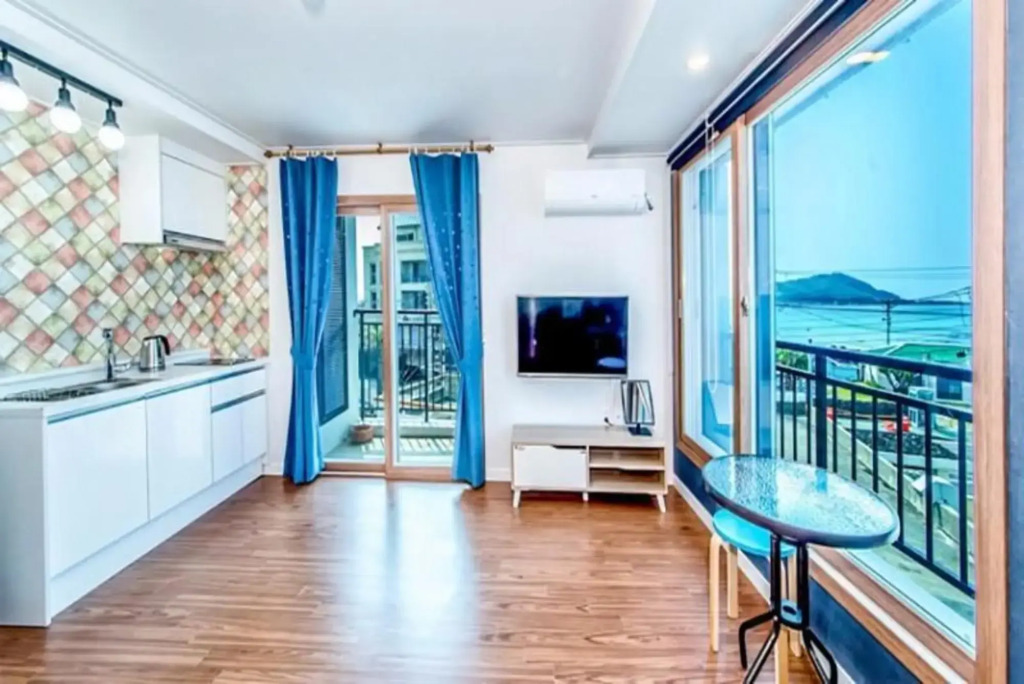 Hyeopjae Morning House Pension