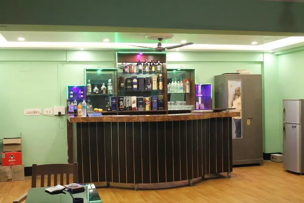 Hotel Deepak