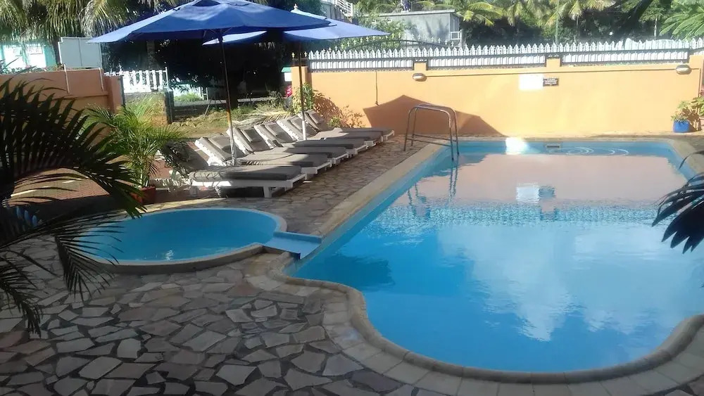 Studio in Pointe aux Piments, With Pool Access, Balcony and Wifi - 200